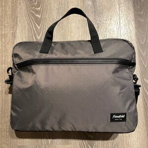 Flowfold Expedition Briefcase Gray NWOT